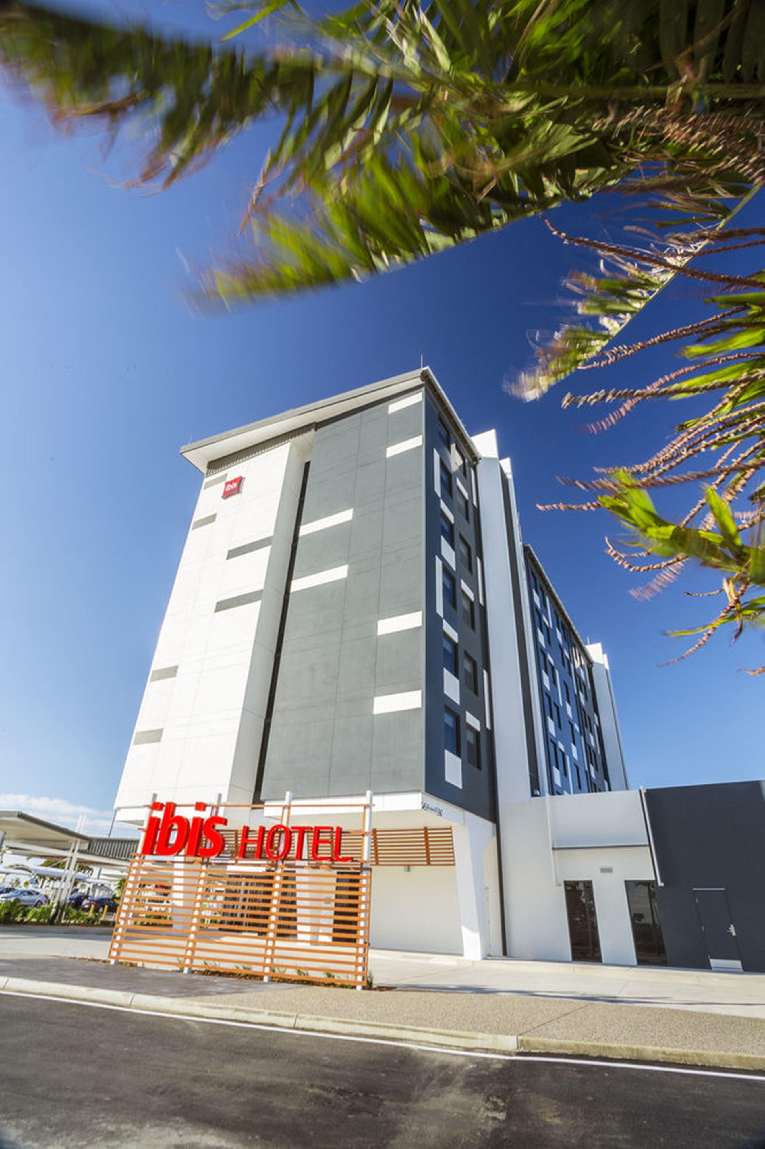 Ibis Mackay Hotel Exterior photo