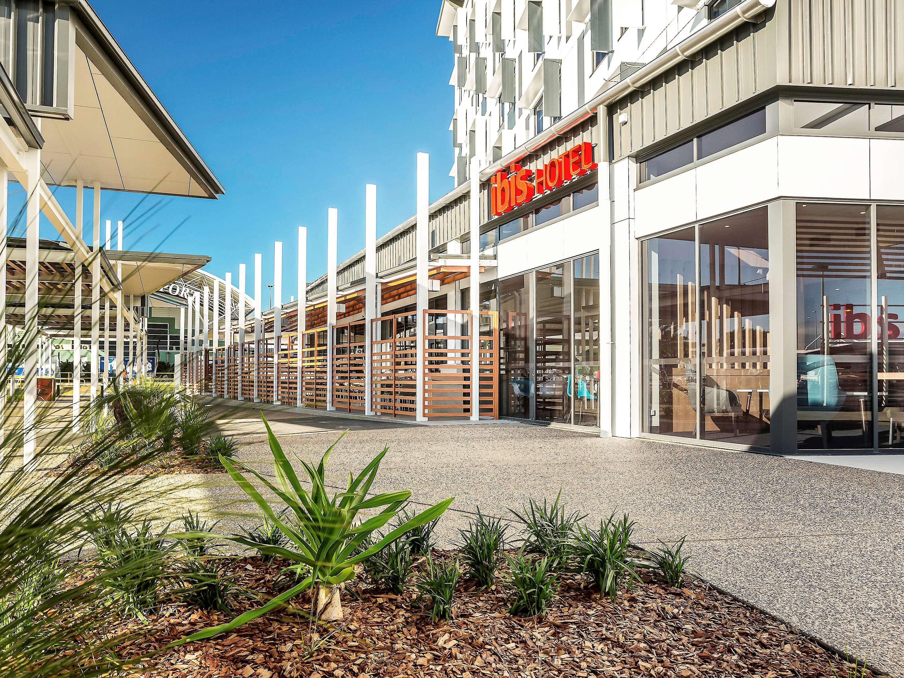 Ibis Mackay Hotel Exterior photo
